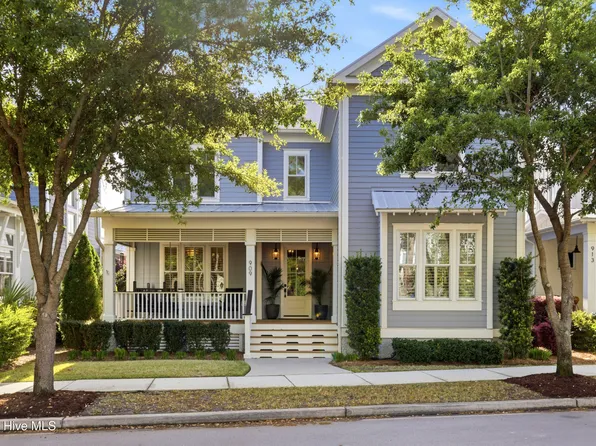 909 Mound Battery Road, Wilmington, NC 28403