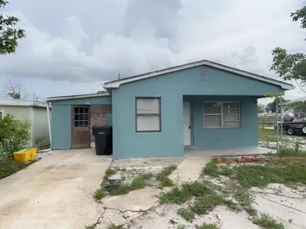 58 Princeton Ave, Frostproof, FL 33843