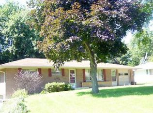 1406 Bell Rd, Niles, MI 49120