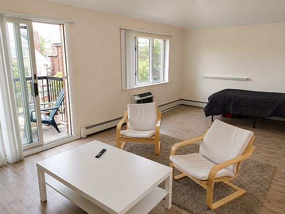 2nd image of 4652 Bedford Ave APT 3