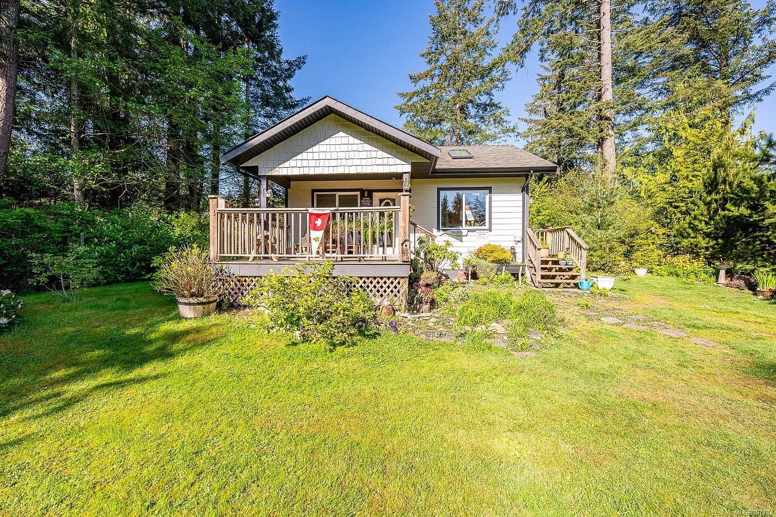 1495 Baikie Rd photo 1