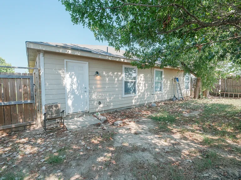 1616 Wind Star Way — Photo 28