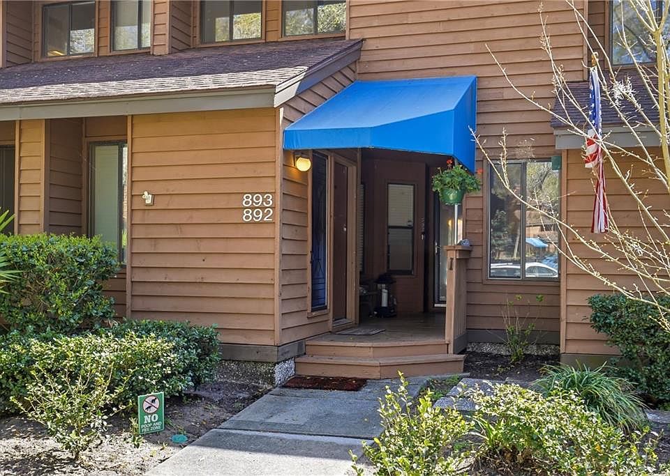 1st image of 892 Wimbledon Dr