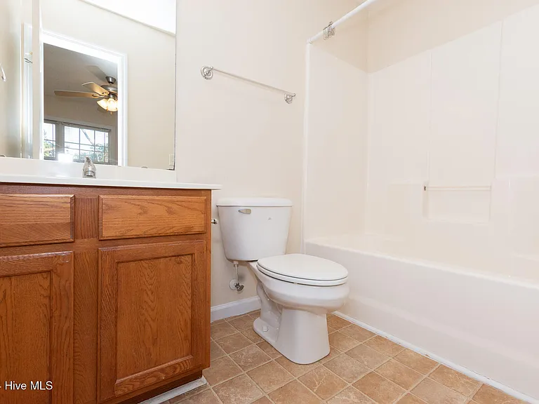 125 Cornerstone Pl — Photo 24
