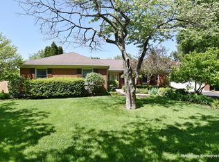 413 Meadowrue Ln, Batavia, IL