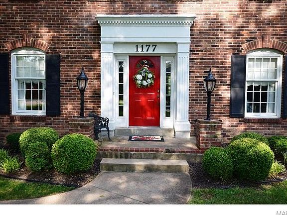 2nd image of 1177 Bella Vista Dr