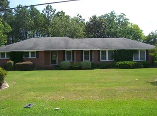 108 Washburn Dr, Gray, GA 31032