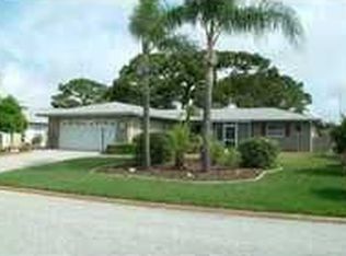 1461 Lakeside Dr, Venice, FL 34293