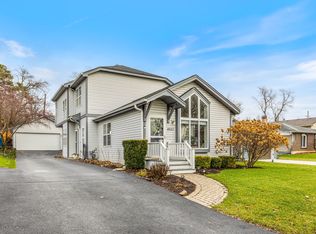 4937 Francisco Ave, Downers Grove, IL