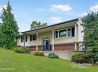 2935 Four Mile Dr, Montoursville, PA 17754
