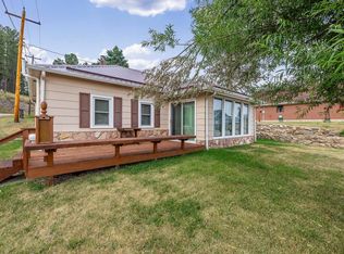 630 Lincoln St, Custer, SD 57730