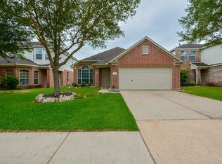 18323 Grove Brook Ln, Cypress, TX 77429