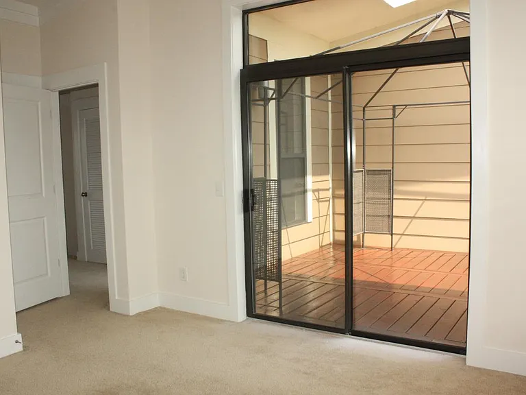 3447 Spencer St — Photo 11