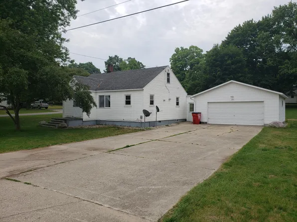 292 E Michigan Ave, Hesperia, MI 49421