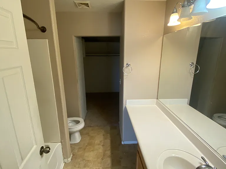 249 W Jersey Way — Photo 5