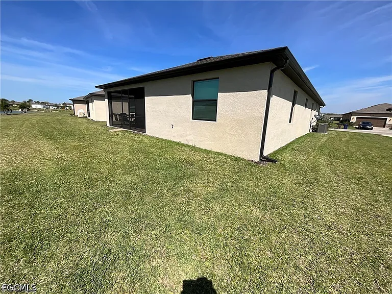 14570 Palamos Cir — Photo 31