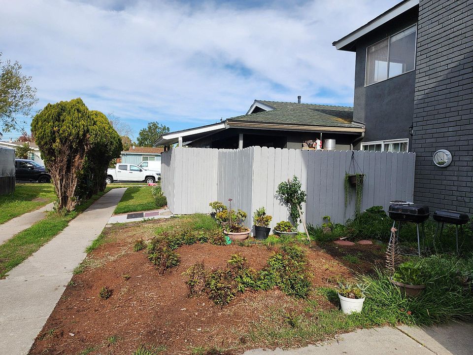 2nd image of 1310 Glenwood Dr #C
