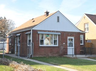 4731 N 18th St, Milwaukee, WI 53209