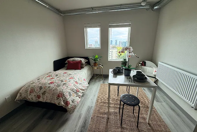 Park Avenue Apartments — Photo 2