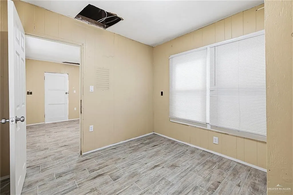 1 bed, 1.0 bath, 350 sqft, $650 — Photo 4