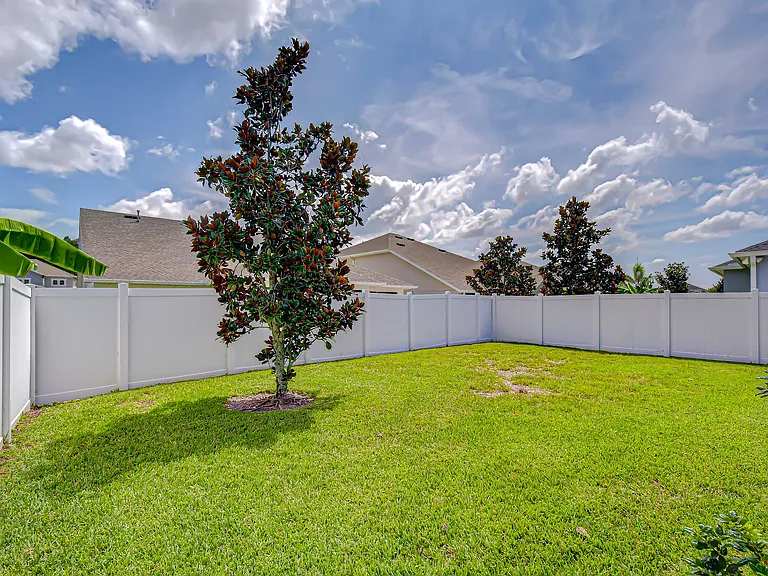15371 Caravan Ave — Photo 57