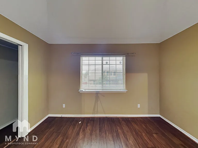 102 Elm Fork Dr — Photo 19