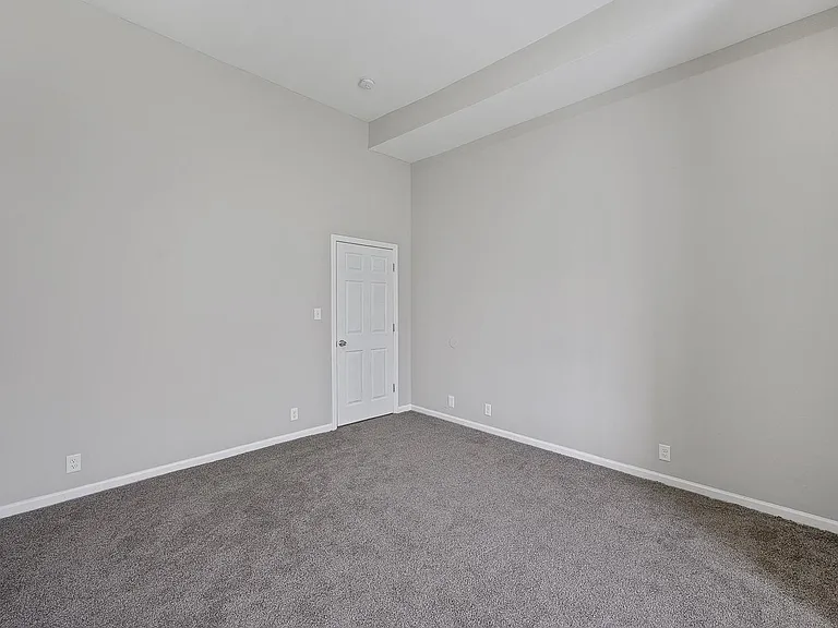 2906 Alms Pl #4 — Photo 11
