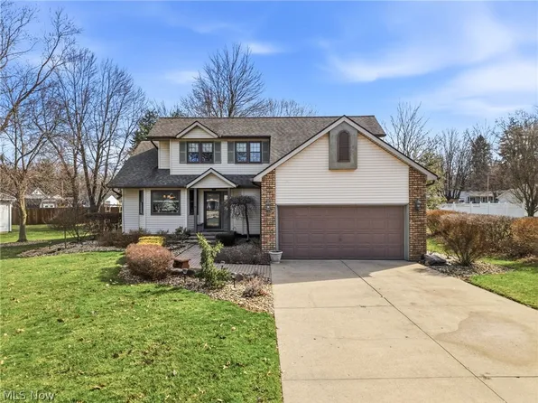 105 Ruth Ave, Cortland, OH 44410