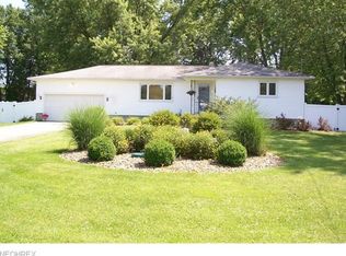 1073 Niles Vienna Rd, Vienna, OH 44473