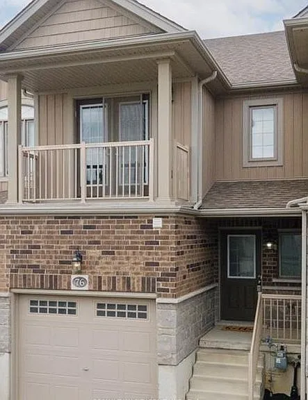 76 Meadowridge St — Photo 3