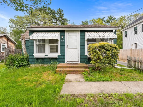 170 Wareham Rd, Marion, MA 02738