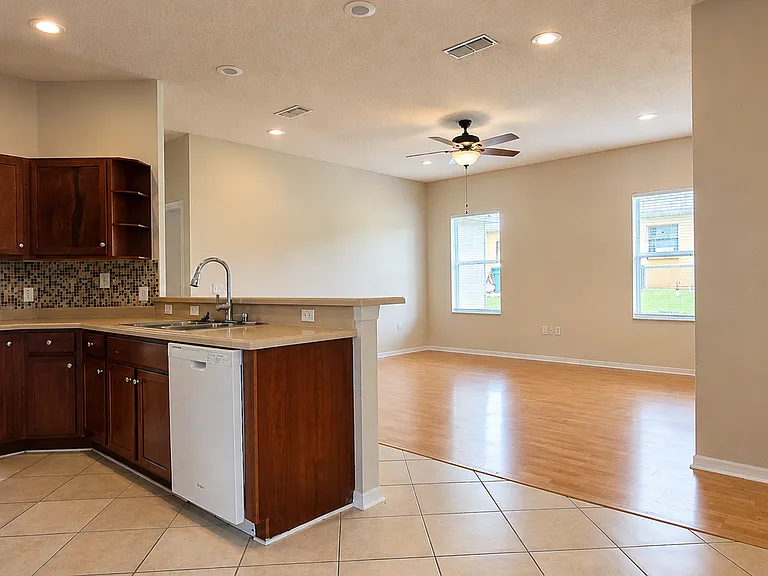 238 Dinner Lake Pl — Photo 6