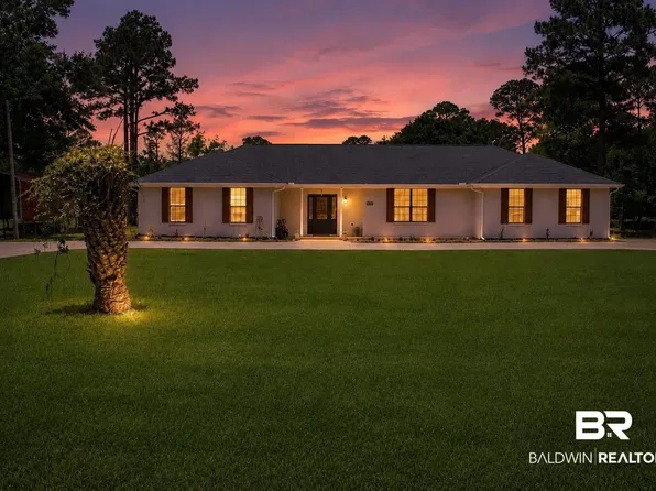 9825 Wolf Creek Rdg, Elberta, AL 36530