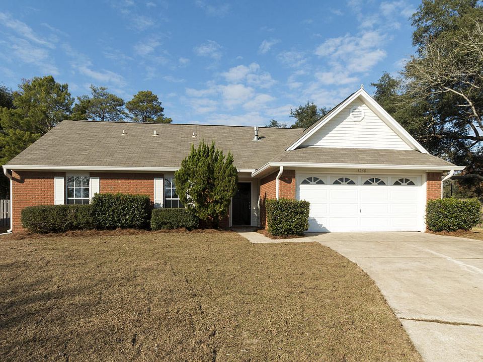 1st image of 4540 Parkwood Ln