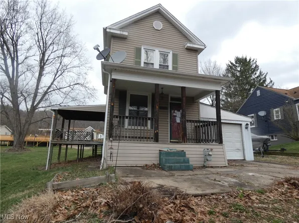 1253 Birch St, Bellaire, OH 43906