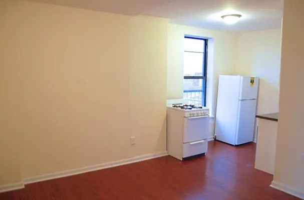 Rented by Fifth & Forever LLC | media 4