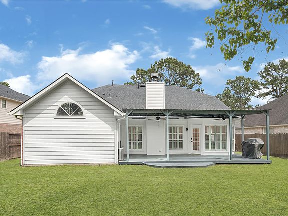 3rd image of 8307 Summer Reef Dr