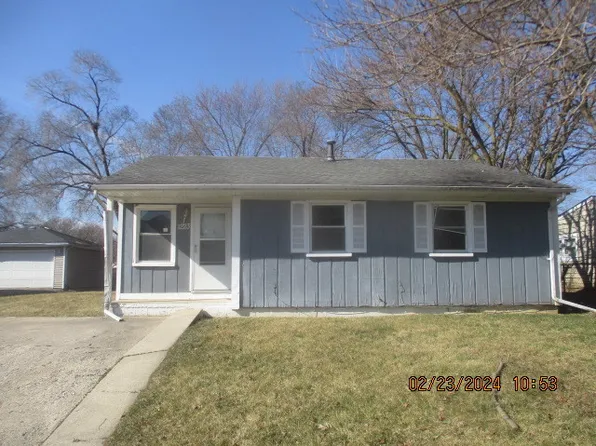 1223 Gage Ct, Joliet, IL 60432