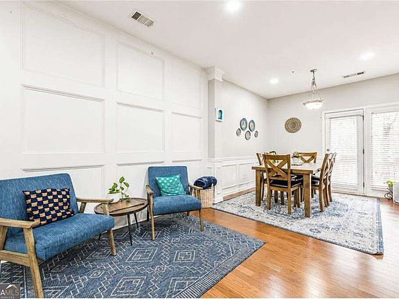 5th image of 2705 Maple Park Pl