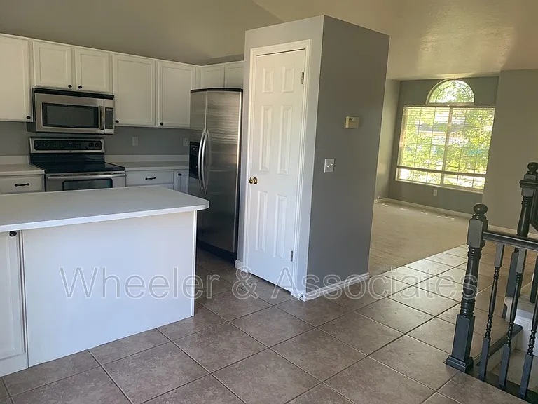 1157 N 2675 W — Photo 20