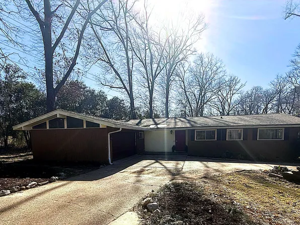 235 Daniel Lake Blvd, Jackson, MS 39212