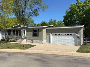 498 Park Ave, Belvidere, IL 61008