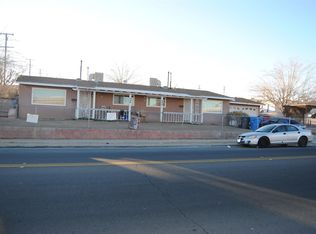 944 E Carson St, Barstow, CA 92311