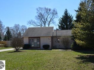 5134 Ward Rd, Mount Pleasant, MI 48858