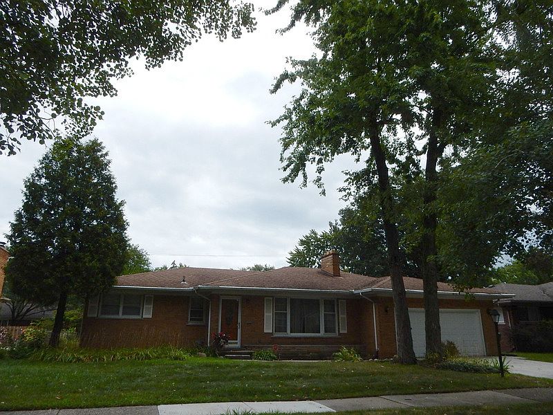 2nd image of 23730 Marine Ave