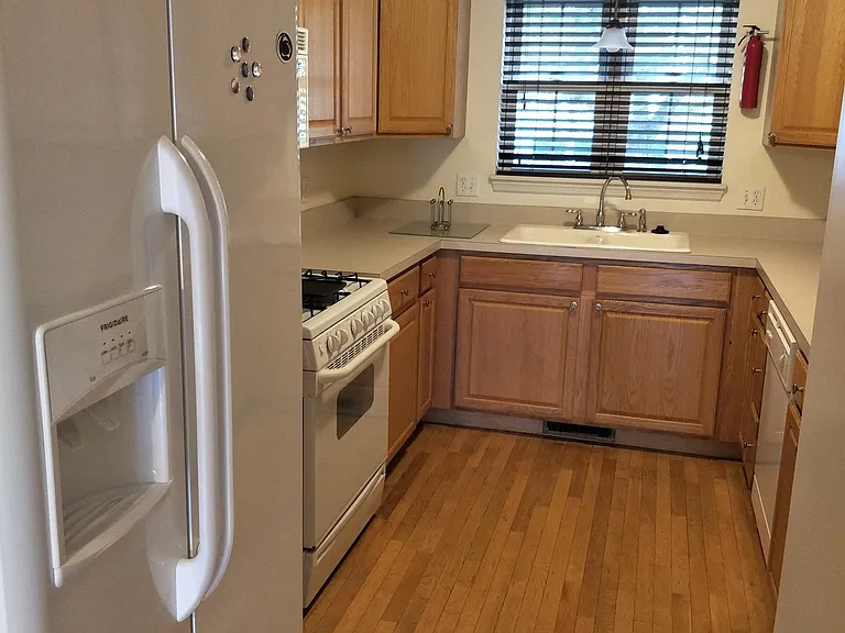 103 Gala Dr — Photo 3