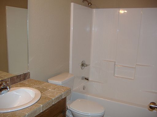 5th image of 731 Sienna Dr