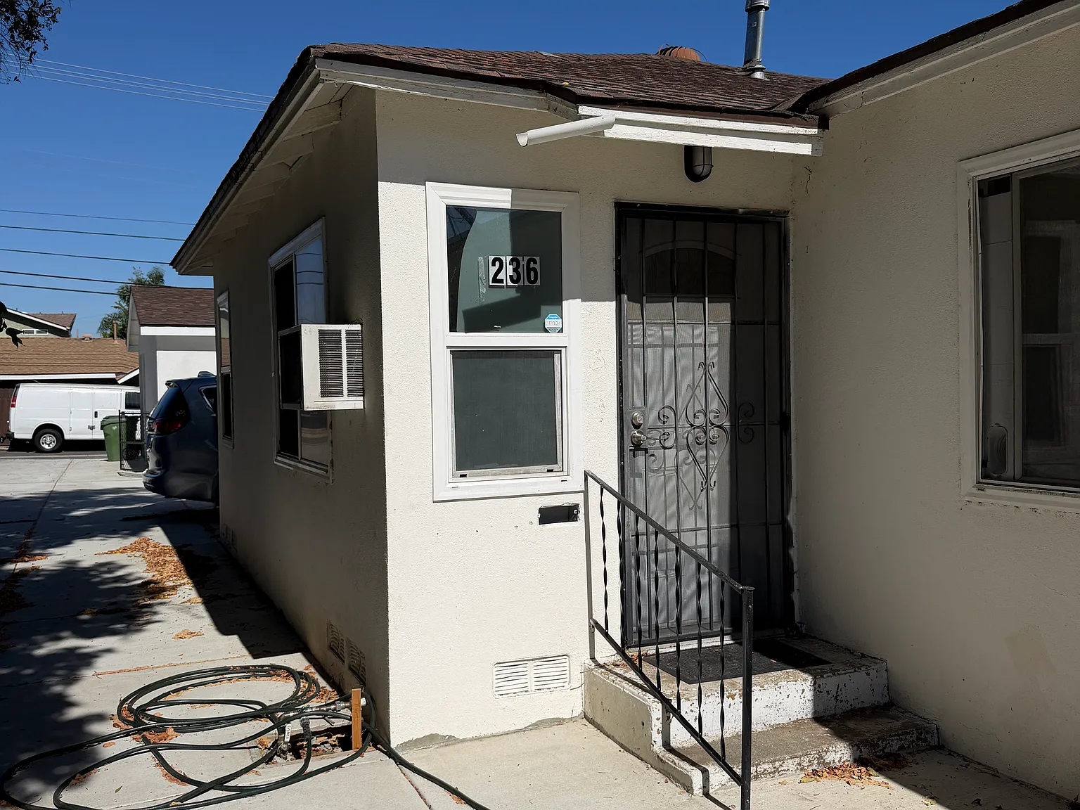 1 bed, 700 sqft, $1,900 — Photo 1