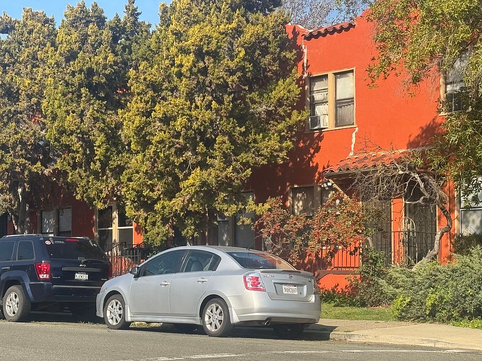 1st image of 1407 El Dorado St