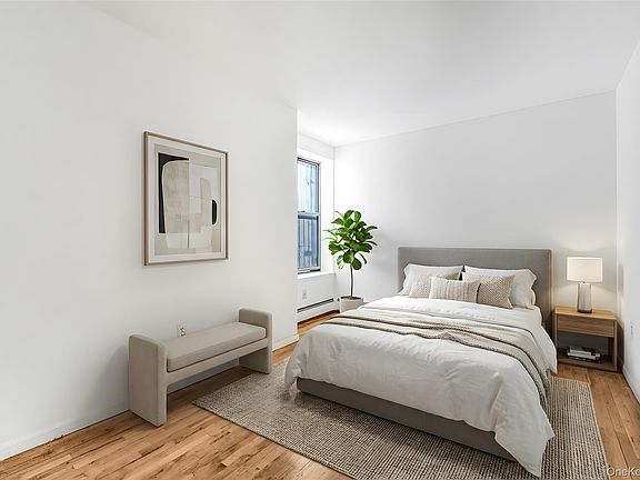 4th image of 472 Bainbridge Street #1B